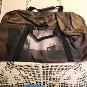 Cactus jack x travis scott duffel bag